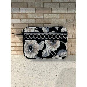 Vera Bradley Camellia E-Reader Sleeve Case Quilted Zippered Notebook Journal